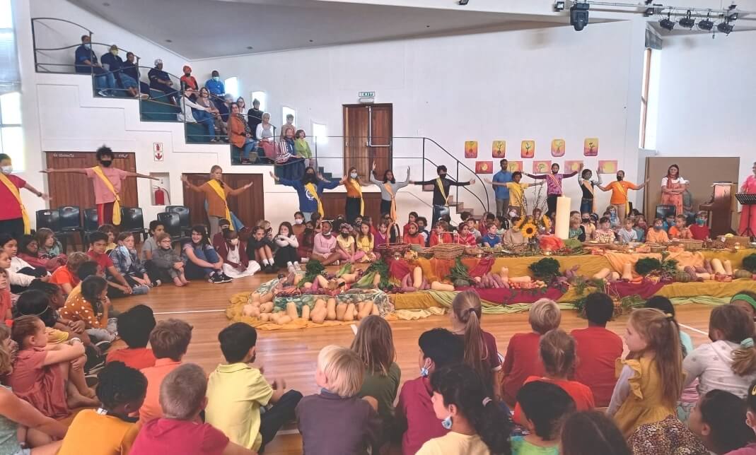 Michael Oak Waldorf Primary School Harvest Festival